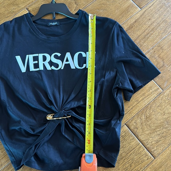 Auth Versace Black T-Shirt - Picture 8 of 8